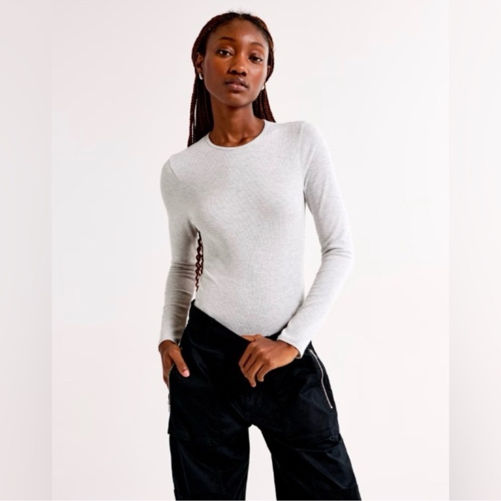 Women's
Long-Sleeve Featherweight Rib Crew Bodysuit